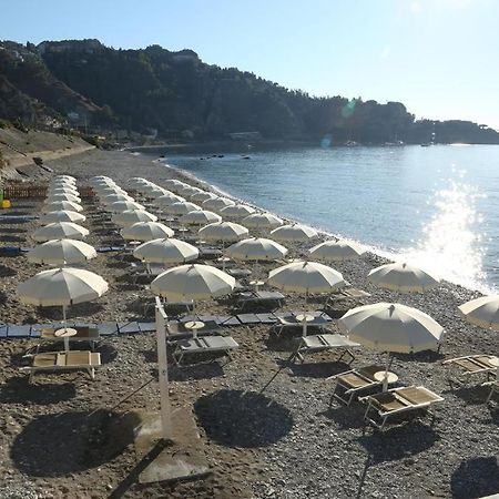 Il Cantone Del Faro Giardini Naxos Exterior foto